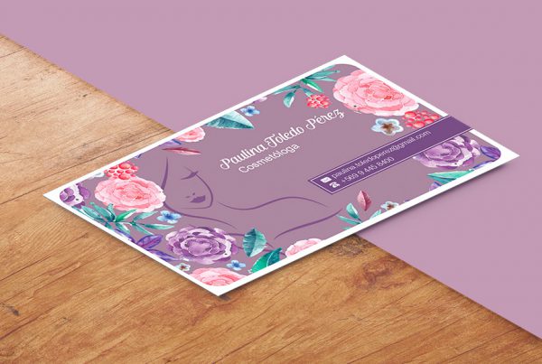 Diseño de tarjetas de presentación cosmetóloga flores femeninas